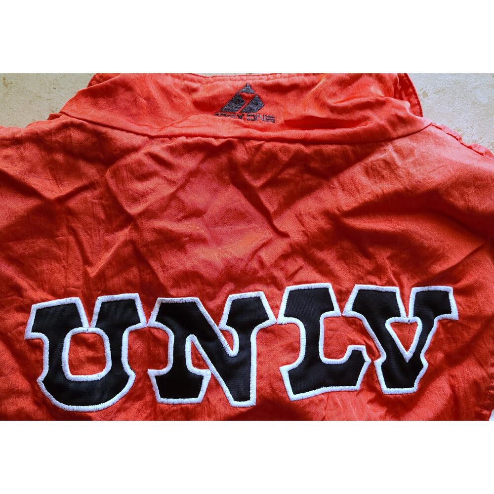 UNLV Rebels 90s APEX puffer jacket L red black NCAA University vtg Runnin Vegas - Picture 4 of 6